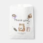 ベビーがコーヒーカップの赤ちゃんシャワーを醸造している フェイバーバッグ (正面)