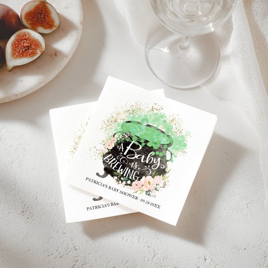 ベビーがハロウィーンの女の子の赤ちゃんシャワーを醸造している スタンダードカクテルナプキン