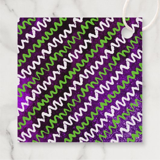 ベビーがハロウィーンの赤ちゃんシャワーを浴びている フェイバータグ (裏面)