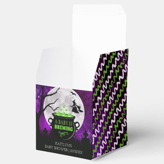 ベビーがハロウィーンの赤ちゃんシャワーを浴びている フェイバーボックス (オープン)