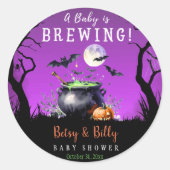 ベビーがハロウィーンの赤ちゃんシャワーを浴びている ラウンドシール (正面)