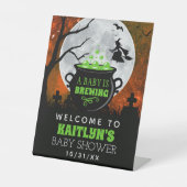 ベビーがハロウィーンの赤ちゃんシャワーを醸造している 台座サイン (正面)