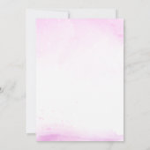 ベビーがピンクのハロウィーンの赤ちゃんシャワー女の子を醸造している 招待状 (裏面)