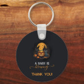 ベビーが可愛いハロウィーンの赤ちゃんシャワーを浴びる キーホルダー (正面)