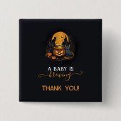 ベビーが可愛いハロウィーンの赤ちゃんシャワーを浴びる 缶バッジ (正面)