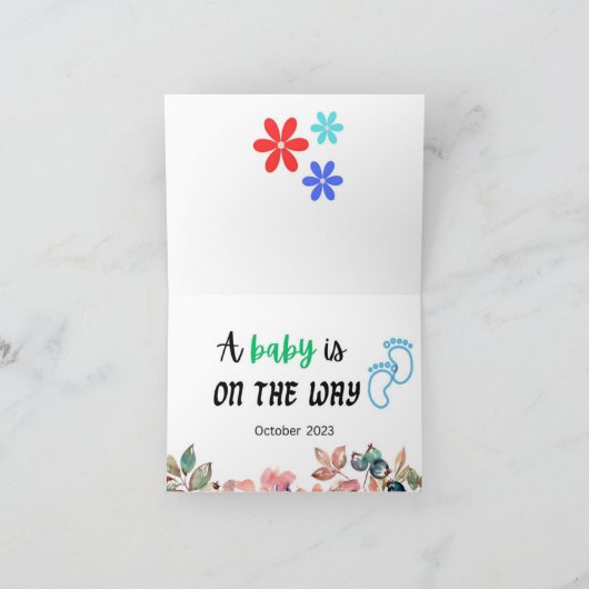 ベビーが妊娠告知カードを受け取る途中である 招待状 (内部)