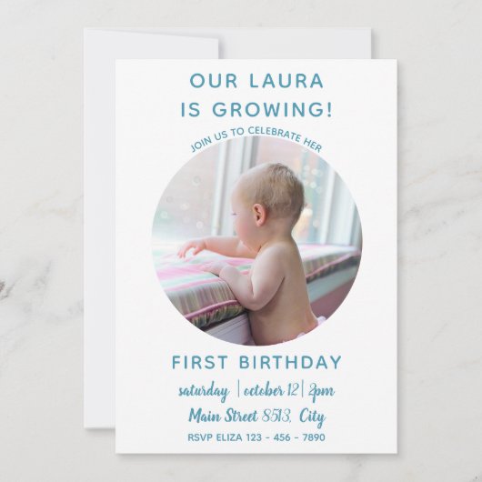 ベビーが成長している – シンプル写真招待状 招待状 (正面)