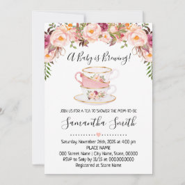 ベビーが紅茶の赤ちゃんシャワーピンクの招待状を醸造している シーズンカード