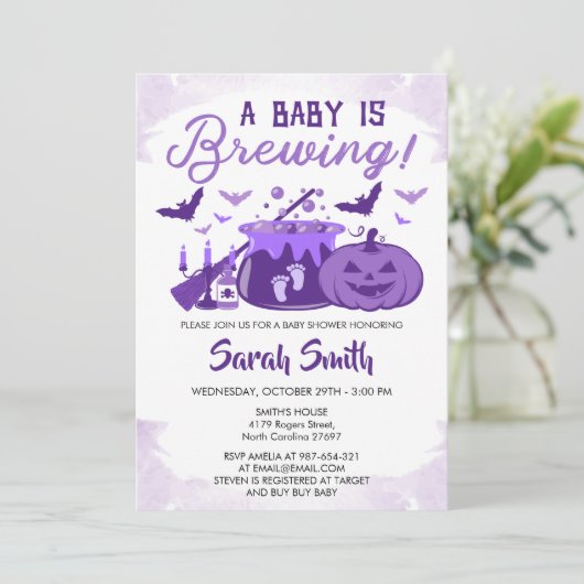 ベビーが紫色のハロウィーンの赤ちゃんシャワーを醸造している 招待状 (スタンド正面)