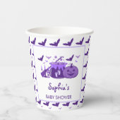 ベビーが紫色のハロウィーンの赤ちゃんシャワーを醸造している 紙コップ (正面)