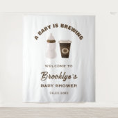 ベビーが茶色の白い赤ちゃんシャワーの背景を醸造している タペストリー (正面)