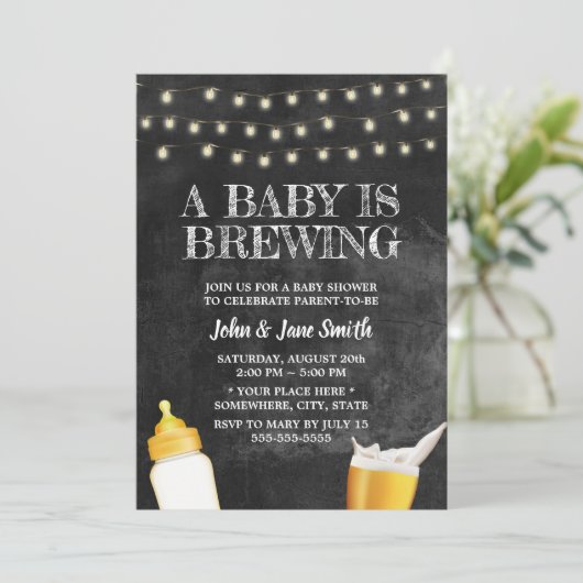 ベビーが黒板の赤素朴ちゃんシャワーを醸造している 招待状 (スタンド正面)
