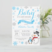 ベビーその冷たい外の冬の男の子の赤ちゃんシャワーブルー 招待状 (スタンド正面)