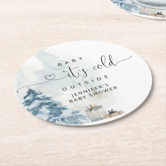 ベビーその冷たい松の木の赤ちゃんシャワー ラウンドペーパーコースター (アングル)
