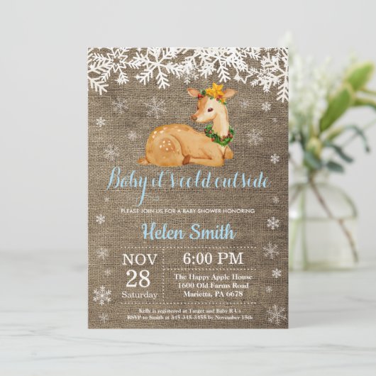 ベビーその寒い外の冬の鹿の男の子の赤ちゃんシャワー 招待状 (スタンド正面)