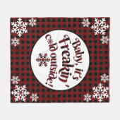 ベビーそれはFreakinの冷たい外の格子縞のクリスマスです フリースブランケット (正面(横))