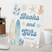 ベビーに乗る赤ちゃんシャワー本とギフト 台座サイン (インサイチュ)