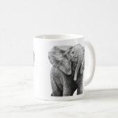 ベビーのアフリカゾウのマグ コーヒーマグカップ (正面右)