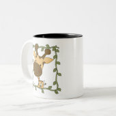 ベビーのキリンのTシャツおよびギフト ツートーンマグカップ (正面左)