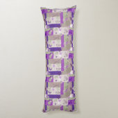 ベビーのキルトパターン ボディピロー (裏面 (縦))