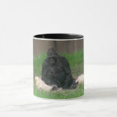 ベビーのゴリラ001のマグ マグカップ (中央)
