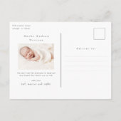 ベビーのモダン写真名の誕生発表 ポストカード (裏面)