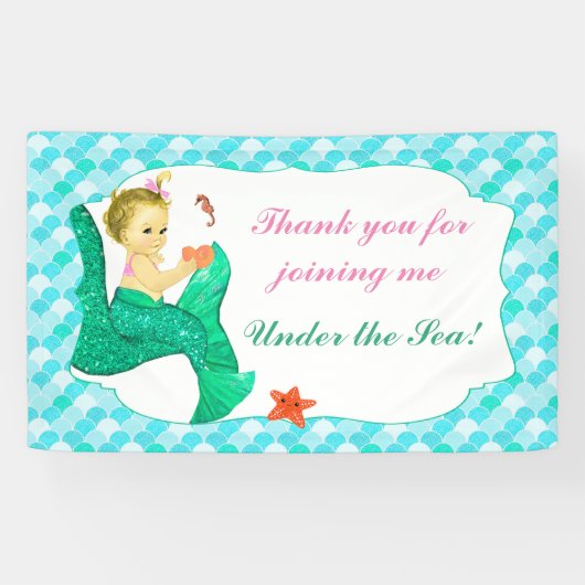 ベビーの人魚はピンクのティール(緑がかった色)の旗の後につきます 横断幕 (横)