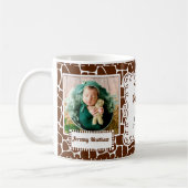 ベビーの写真が付いている誇りを持ったなお母さんのキリンのプリント コーヒーマグカップ (左)