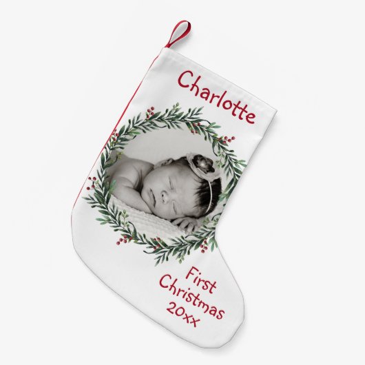 ベビーの写真 – 初めてのクリスマス – 年の名前 – スモールクリスマスストッキング (正面 (吊り時))