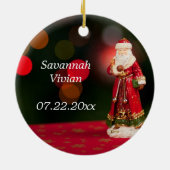 ベビーの初めてのクリスマスのパーソナライズなサンタのオーナメント セラミックオーナメント (裏面)