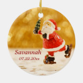 ベビーの初めてのクリスマスのパーソナライズなサンタのオーナメント セラミックオーナメント (裏面)
