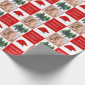 ベビーの初めてのクリスマスサンタ・ハット雪の木の写真 ラッピングペーパー (角)