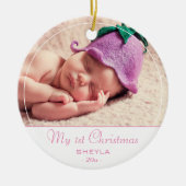 ベビーの初めてのクリスマスピンク赤ちゃんガールフォト セラミックオーナメント (正面)