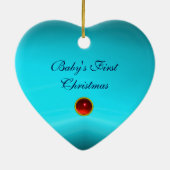 ベビーの初めてのクリスマスブルーリボン男の赤ちゃんハート セラミックオーナメント (裏面)