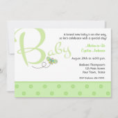 ベビーの文字の緑のベビーシャワーの招待状 招待状 (正面)