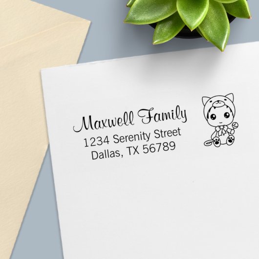 ベビーの白猫の衣装の家族の住所 セルフインキングスタンプ