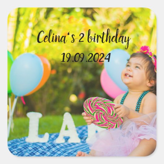 ベビーの誕生日の写真をカスタマイズする スクエアシール (正面)