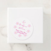 ベビーの開花ピンクの花の赤ちゃんシャワーシンプルエレガ フェイバータグ (インサイチュ)