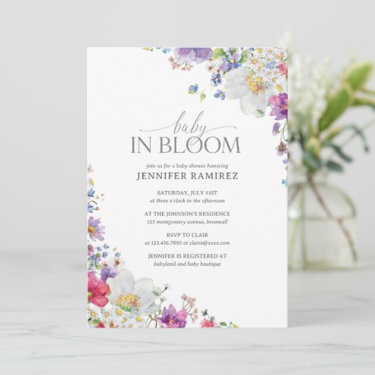 ベビーの開花ワイルドフラワーの水の色ベビーシャワー 招待状 (スタンド正面)