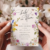 ベビーの開花ワイルドフラワーベビーシャワー 招待状