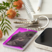 ベビーの黒いブタ キーホルダー (正面右)