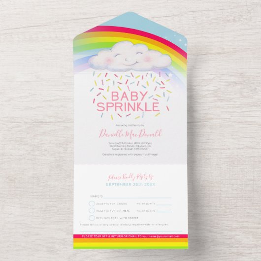 ベビーはかわいい雲水の色と虹を散らす オールインワン招待状 (内側)