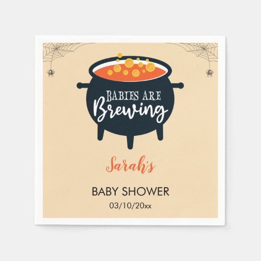 ベビーはハロウィーンの大釜ベビーシャワーを醸造している スタンダードカクテルナプキン (正面)
