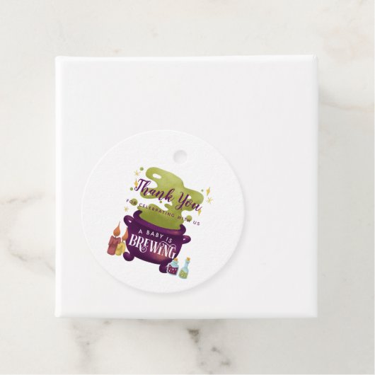 ベビーはハロウィーンカルドロンベイビーシャワーを醸造している フェイバータグ (インサイチュ)