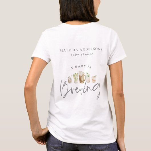 ベビーはビールのベビーシャワーを醸造している Tシャツ (裏面)
