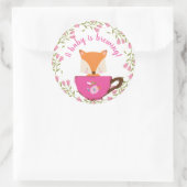 ベビーはブルーイングPink Teacupベビーガールシャワー ラウンドシール (バッグ)