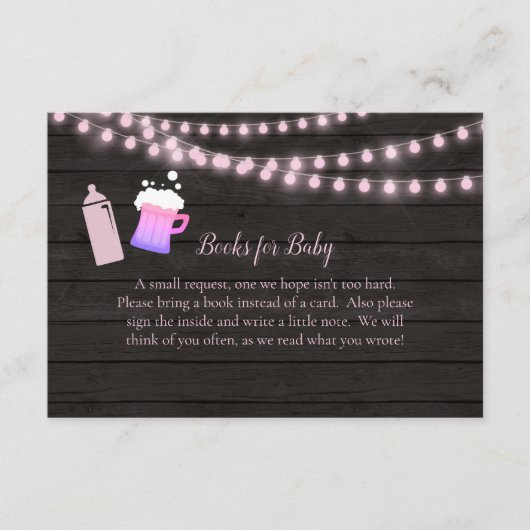 ベビーはベビーのためのピンクの赤ちゃんシャワー本を醸造している エンクロージャーカード (正面)