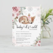ベビーは冷たい外の鹿ピンクのフローラベビーガール 招待状 (スタンド正面)