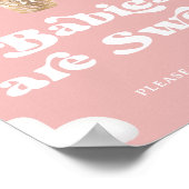 ベビーは甘いクマの風船を楽しんで ポスター (角)