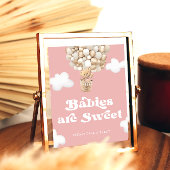 ベビーは甘いクマの風船を楽しんで ポスター